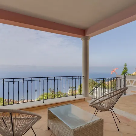 Luxury Pembe Palheiro Village By Madeira