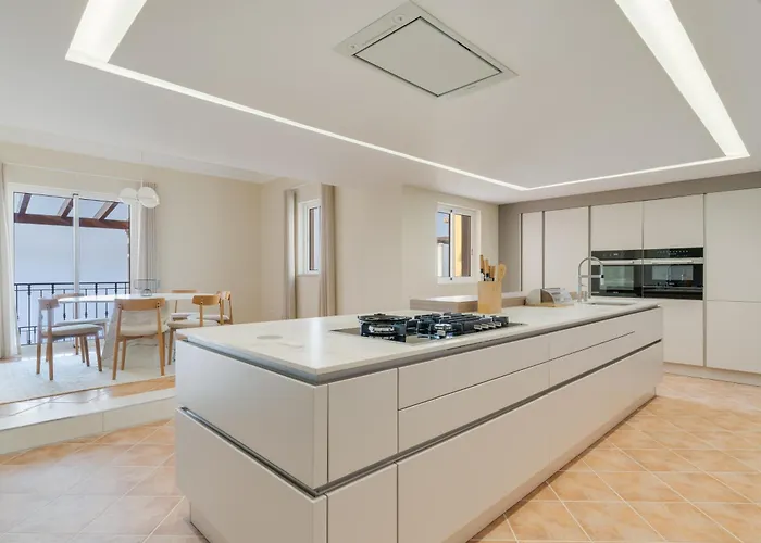 Vila Luxury Pembe Palheiro Village By Madeira Funchal (Madeira)