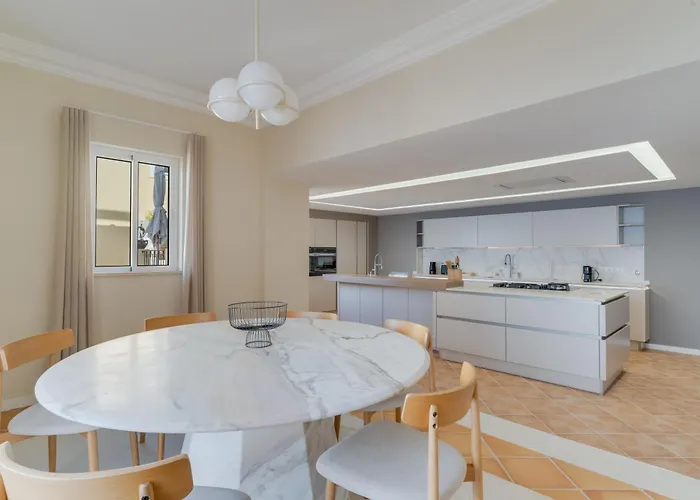 Vila Luxury Pembe Palheiro Village By Madeira