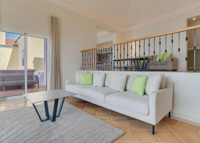 Luxury Pembe Palheiro Village By Madeira *