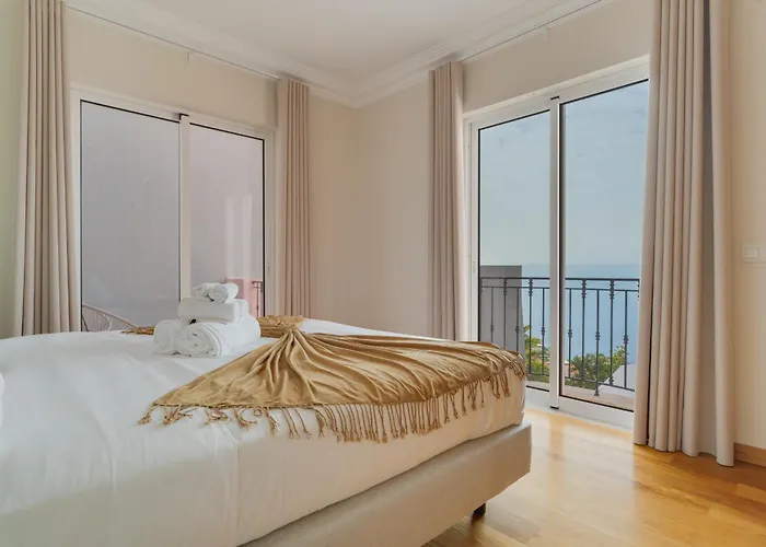 Luxury Pembe Palheiro Village By Madeira *