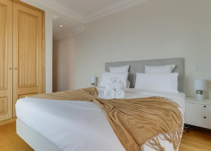 Vila Luxury Pembe Palheiro Village By Madeira *