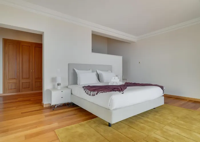 Luxury Pembe Palheiro Village By Madeira Φουνκάλ