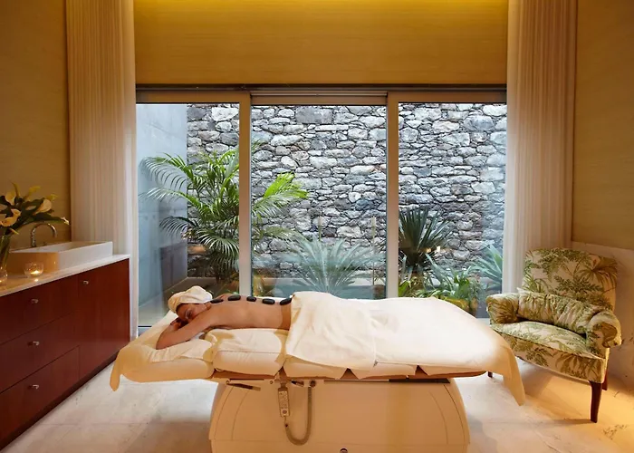 Luxury Pembe Palheiro Village By Madeira 别墅 *