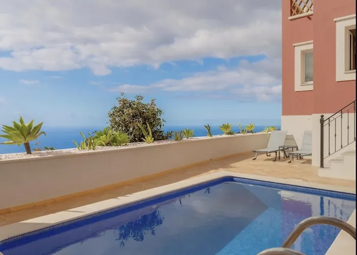 Luxury Pembe Palheiro Village By Madeira * Funchal (Madeira)