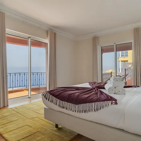 Luxury Pembe Palheiro Village By Madeira * 푼샬