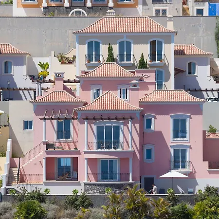 빌라 Luxury Pembe Palheiro Village By Madeira