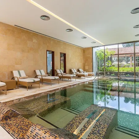 Luxury Pembe Palheiro Village By Madeira 빌라