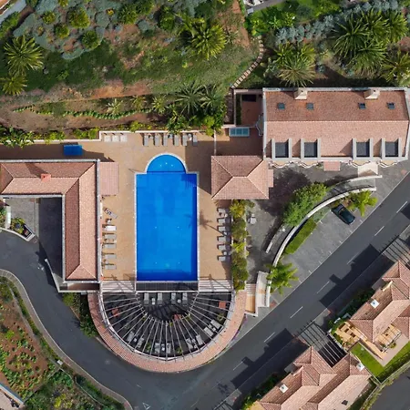 빌라 Luxury Pembe Palheiro Village By Madeira 푼샬